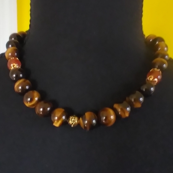 💎🎁 NEW 💥Genuine AA Grade 12 mm Tigereye, Carnelian & Claddah Toggle necklace - Picture 7 of 7